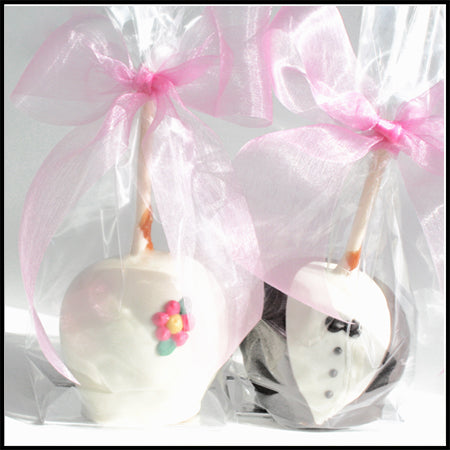 Bride &amp; Groom Caramel Apples