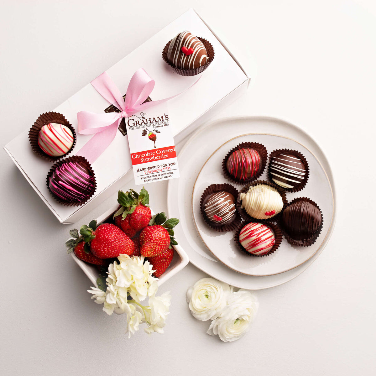 Chocolate Covered Strawberries for Valentine's Week