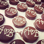 Mr. & Mrs. or Monogram Oreosⓒ