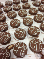 Mr. & Mrs. or Monogram Oreosⓒ